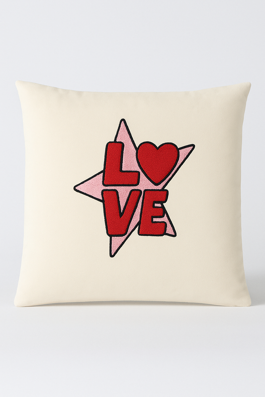 Love Desenli Punch Yastık Kırlent Kılıfı